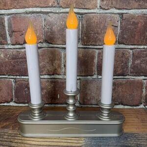 Carlon 3 Light Candle Silver Window Battery Flicker Triple Candelabra-‎ READ
